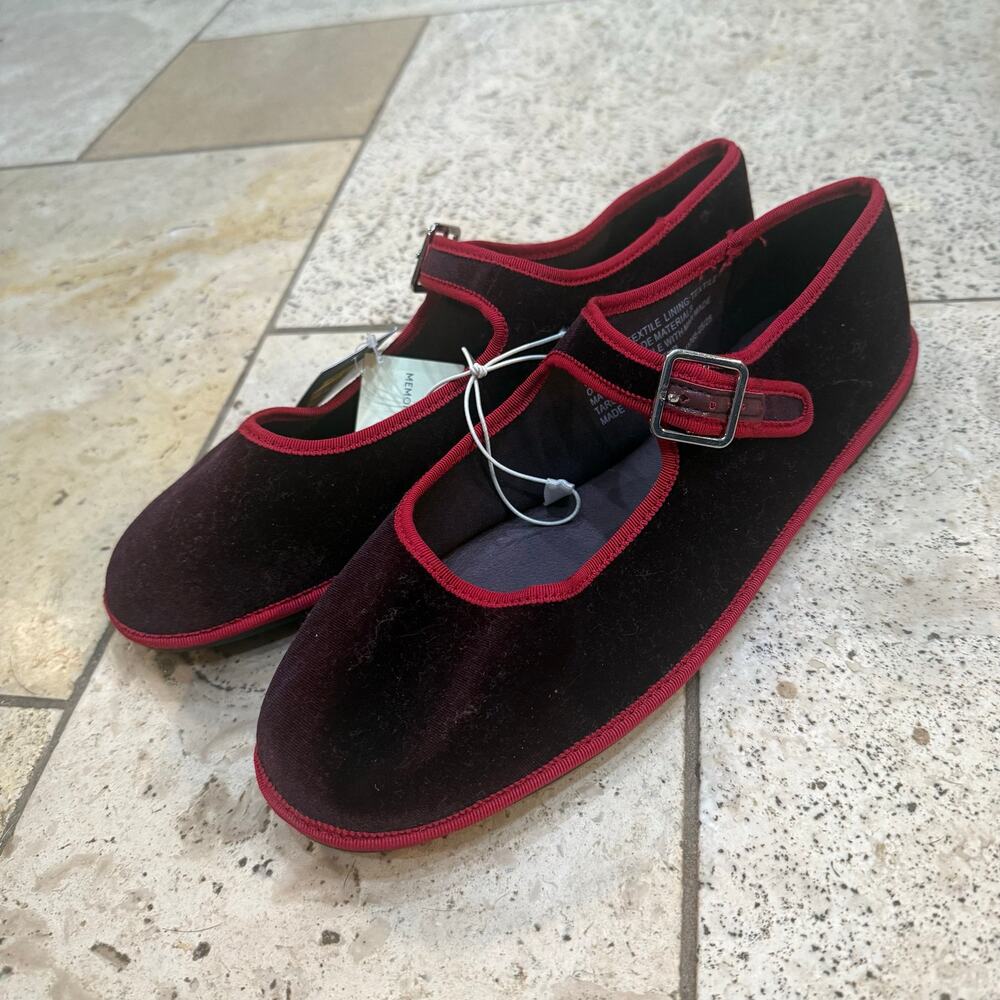 Universal Thread Halston Maroon Velvet Mary Jane Ballet Flats Womens 11 NEW NWT